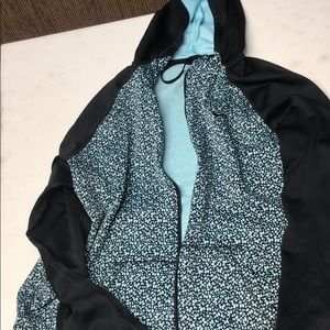 Used Nike Women's Sweatshirt